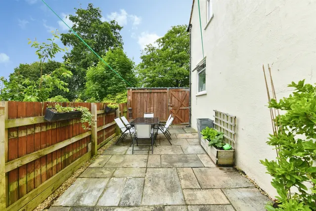 Sealey Crescent, Wells, BA5, photo 3