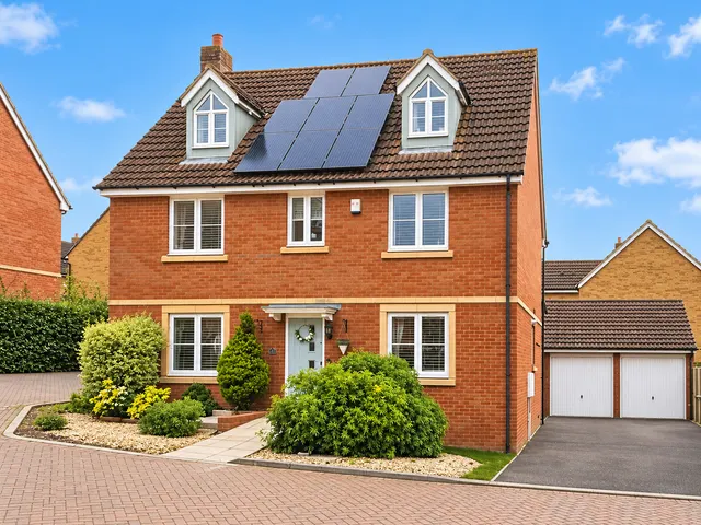 Loop Road, Mangotsfield, BS16, photo 1