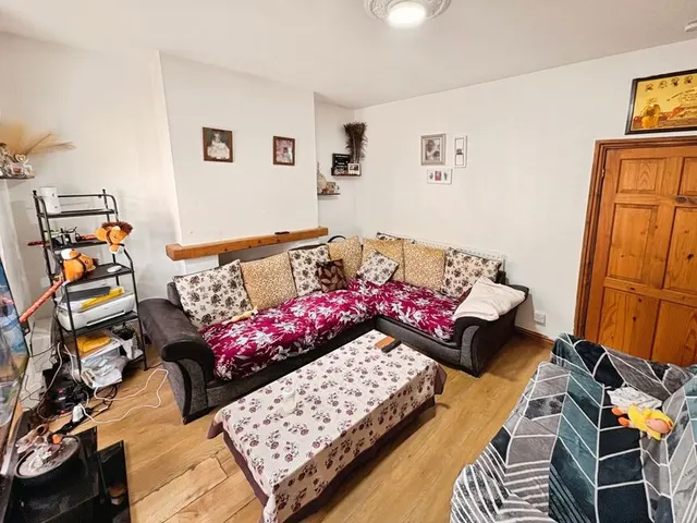 Photo 2 — Hart Road, Wolverhampton, WV11
