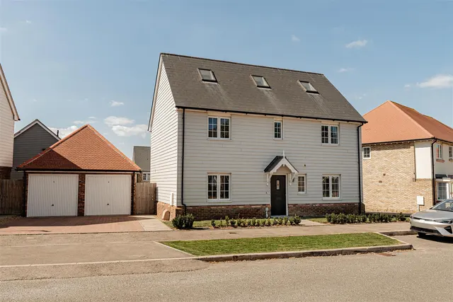 Millers Road, Walmer, Deal, CT14 7FA, photo 1