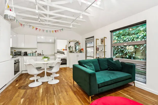 1 bedroom house — York Street, Twickenham, TW1