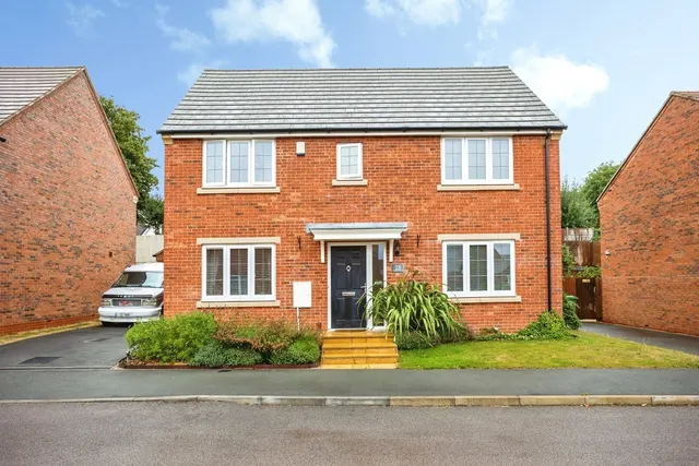 Marigold Crescent, Shepshed, LE12, photo 1