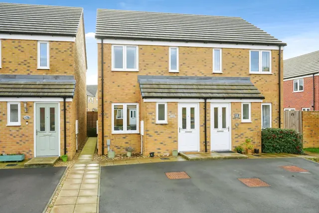 Whitley Close, Grove, Wantage, photo 1