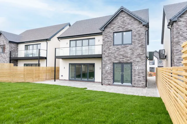 Photo 2 — Lane End Mews, Twiss Green Lane, Warrington, Culcheth, WA3 4DJ
