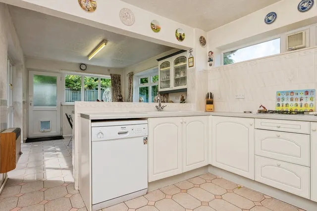 Highgate Close, Kidderminster, DY11, photo 3