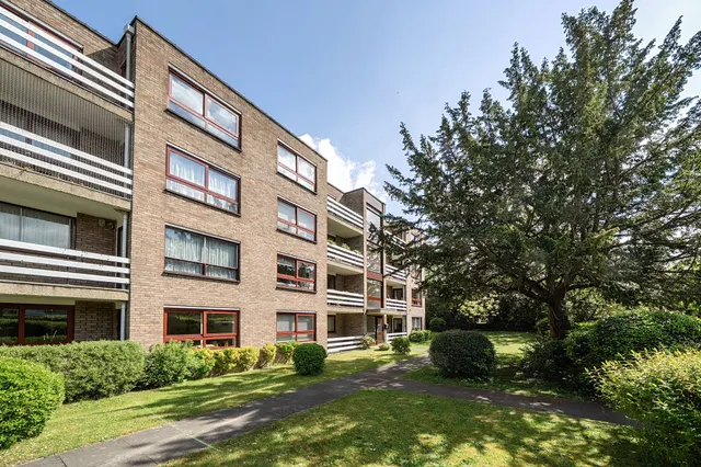 2 Raleigh Court, 1 Kent Avenue, London, photo 1
