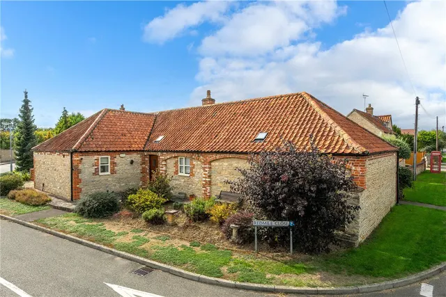 Redmile Close, Dyke, PE10, photo 1