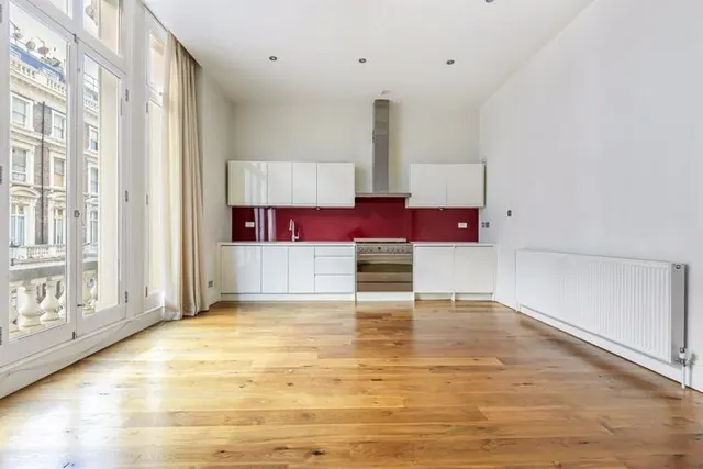 Clanricarde Gardens, London W2 4JL, photo 1