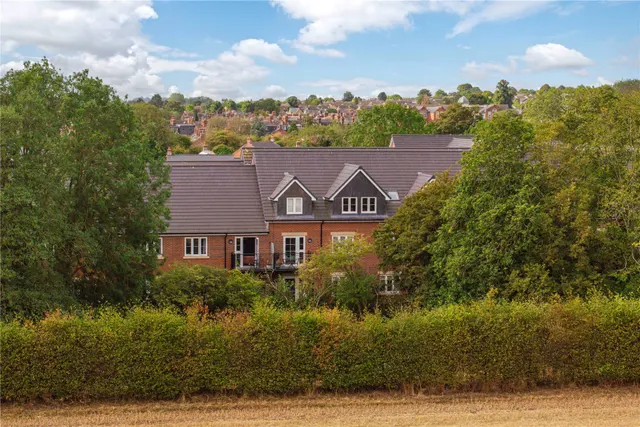 Teedon Lane, Olney, MK46, photo 1