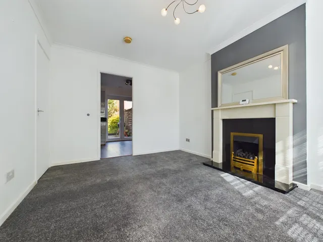 Firestone Close, Leicester, LE3, photo 1
