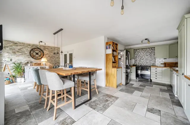 Duncan Drive, Wokingham, RG40, photo 2