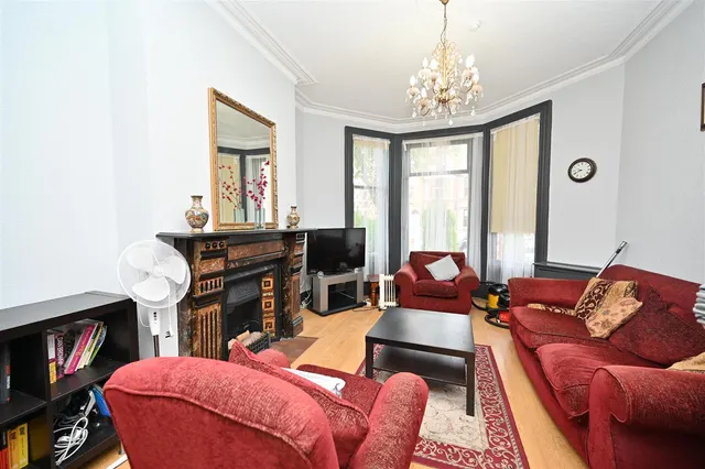 Eglantine Avenue, Belfast, BT9, photo 2