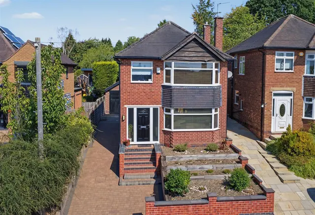 Seven Oaks Crescent, Bramcote, NG9, photo 1
