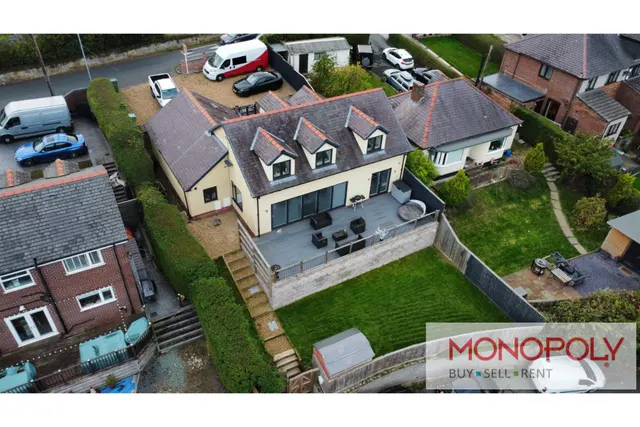 Sunny View Rogers Lane, Gwersyllt, LL11, photo 3