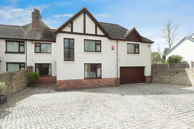 Sandy Lane, Newcastle, ST5, photo 1