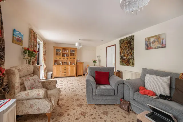 St. Valentines Way, Skegness, PE25, photo 3