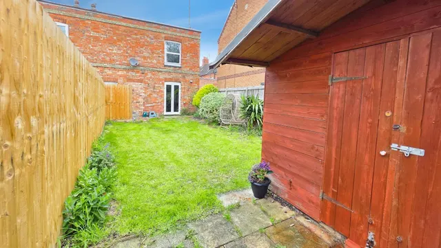 Castle Terrace, Sleaford, NG34, photo 1