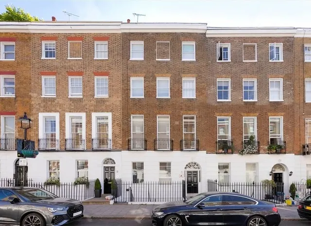 Manchester Street, Marylebone, W1U, photo 1