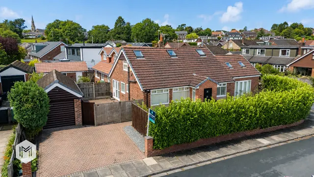 Stretton Road, Greenmount, Bury, BL8 4DF, photo 1