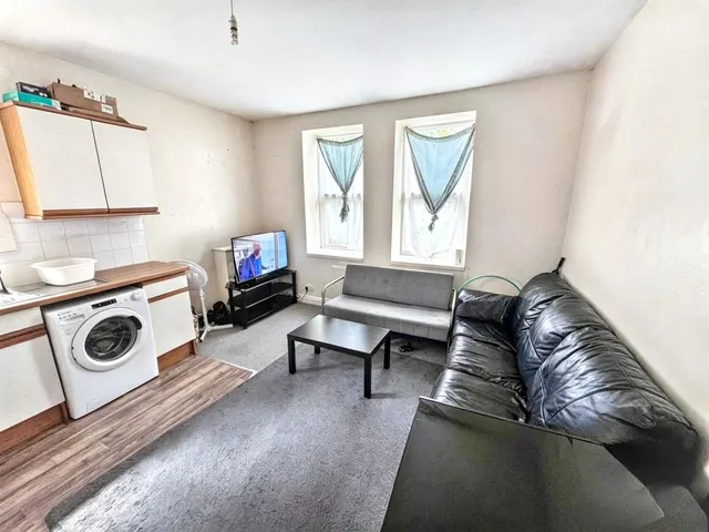 Photo 3 — Southcote Road, Bournemouth BH1 3SR