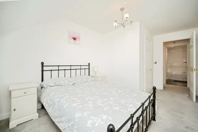 Main Street, Shirley, B90, photo 3