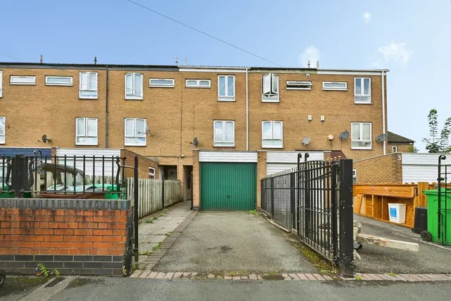 Soudan Drive, Nottingham, Nottinghamshire, NG2, photo 1