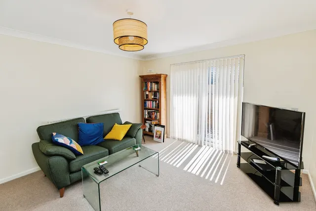 Box Lane, Wrexham, LL12, photo 3