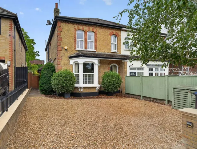 Stag Lane, Buckhurst Hill, Essex, IG9 5TD, photo 1