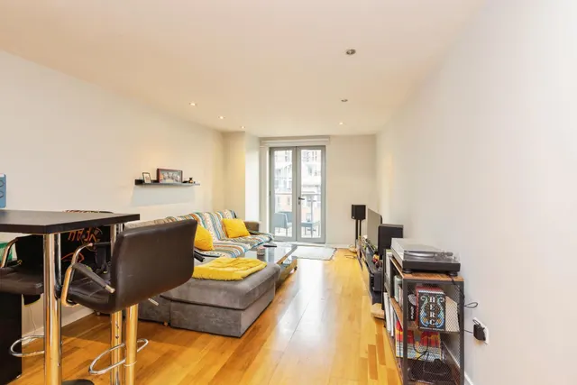 Gotts Road, Leeds, LS12, photo 2
