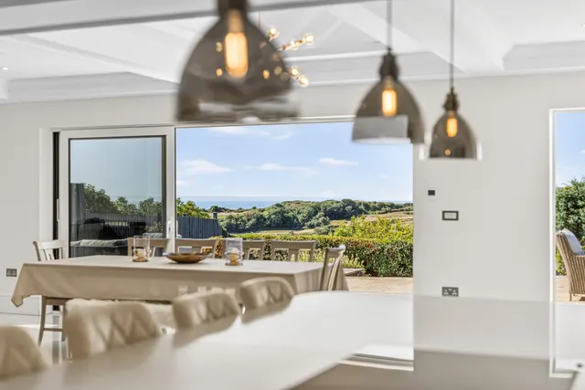 Photo 2 — Langland Grove, Langland, Swansea, SA3