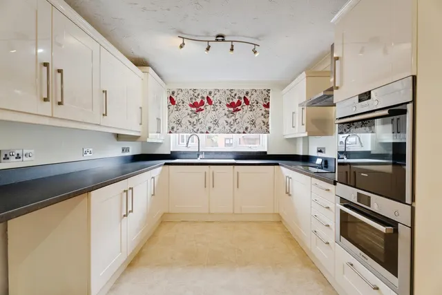 Photo 2 — Vicarage Gardens, Debenham, Stowmarket, Suffolk, IP14