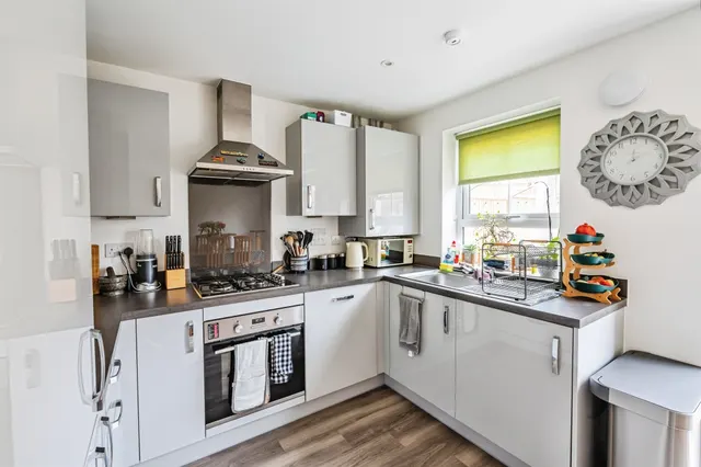 Spelt Avenue, Westham, BN24, photo 2