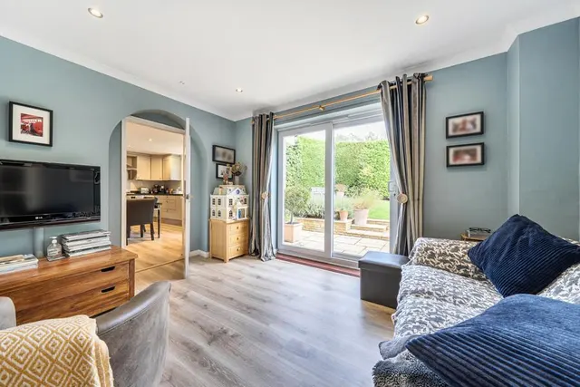 The Avenue, Camberley, GU15, photo 2