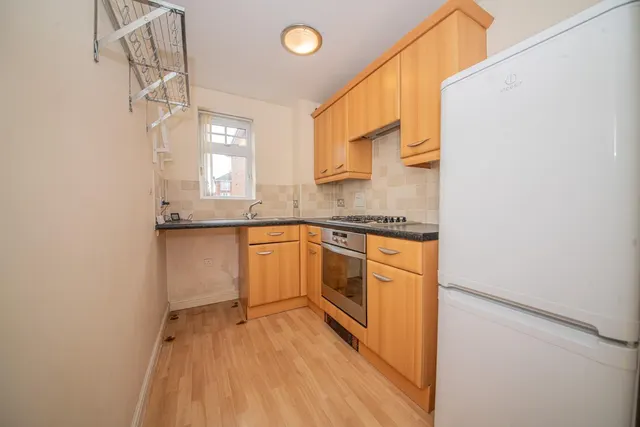 Photo 3 — Benny Hill Close, EASTLEIGH, Hampshire, SO50 5GG