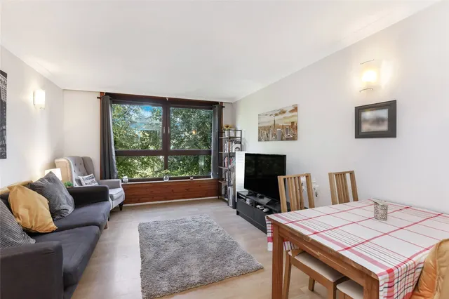 Cleveden Drive, Kelvinside, G12, photo 2