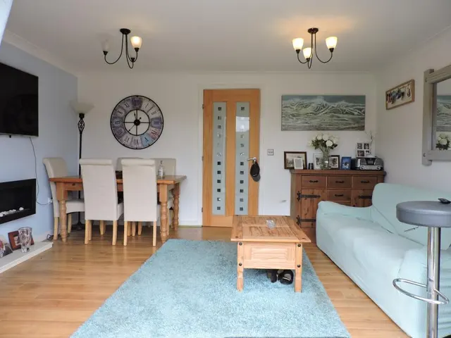 Caroline Way, Sovereign Harbour North, BN23, photo 3