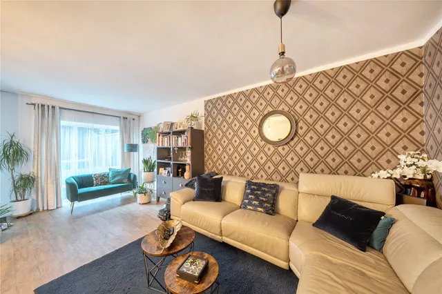 Wolverton Road, HA7, photo 2