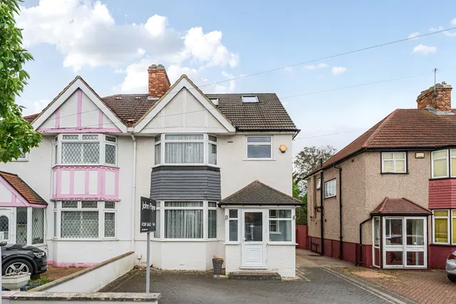Photo 2 — Merriman Road, SE3