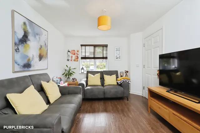 Tattershall Place, Glasgow, G33, photo 2