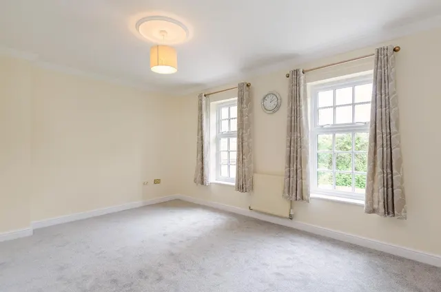 Bishopfields Drive, York, YO26, photo 2