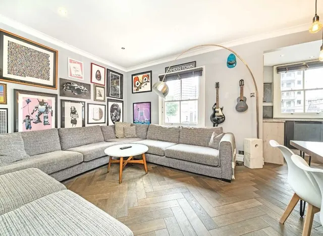 Chalk Farm Road, Camden Town, NW1, photo 1