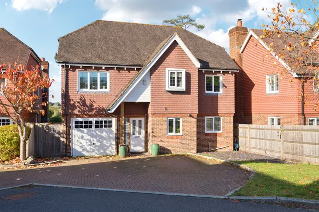 Linfield Lane, Ashington, RH20, photo 1