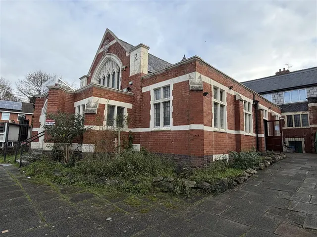 The Avenue, Stoke-on-Trent, ST7, photo 1