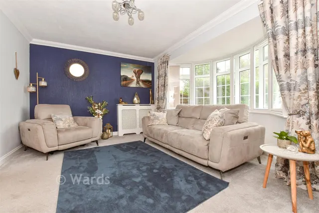 Kingfisher Court, Herne Bay, CT6, photo 2
