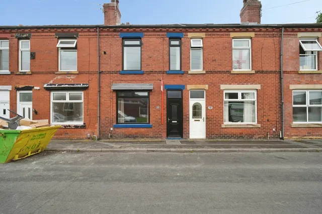 Portland Street, Newton-le-Willows, Merseyside, WA12, photo 1