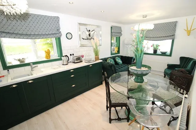 Kestrel Road, Barnsley, photo 3
