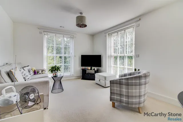 College Way, Welwyn Garden City, AL8, photo 3