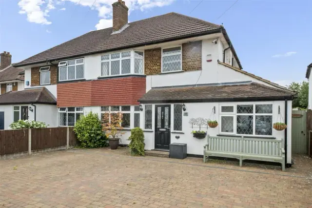 Tudor Way, Hillingdon