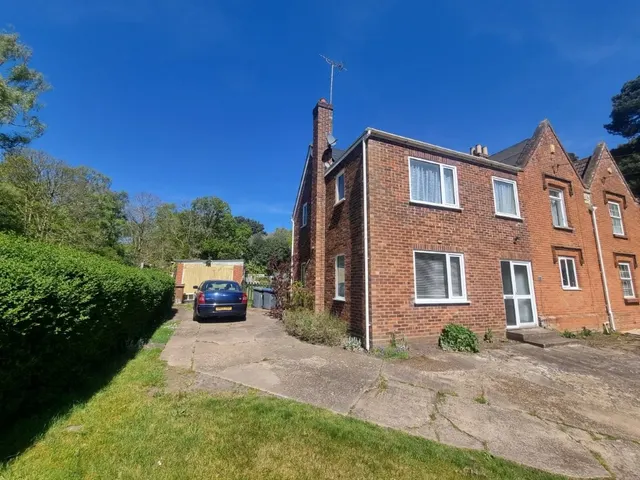 Foxhall Road, Ipswich, IP4, photo 1