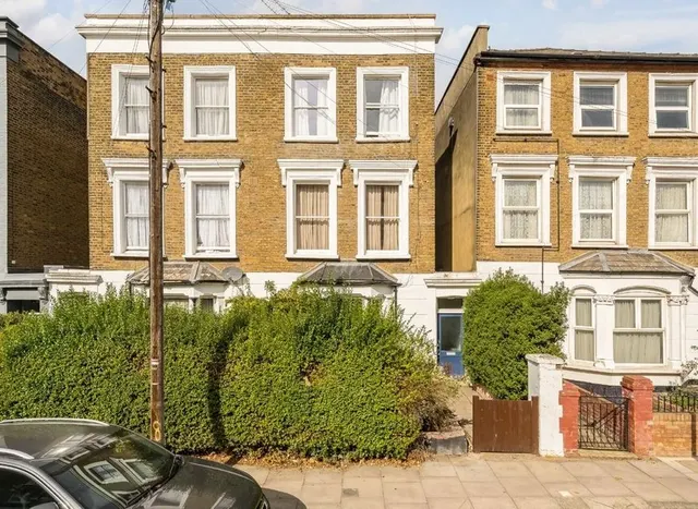 Lambton Road, Finsbury Park, N19, photo 1